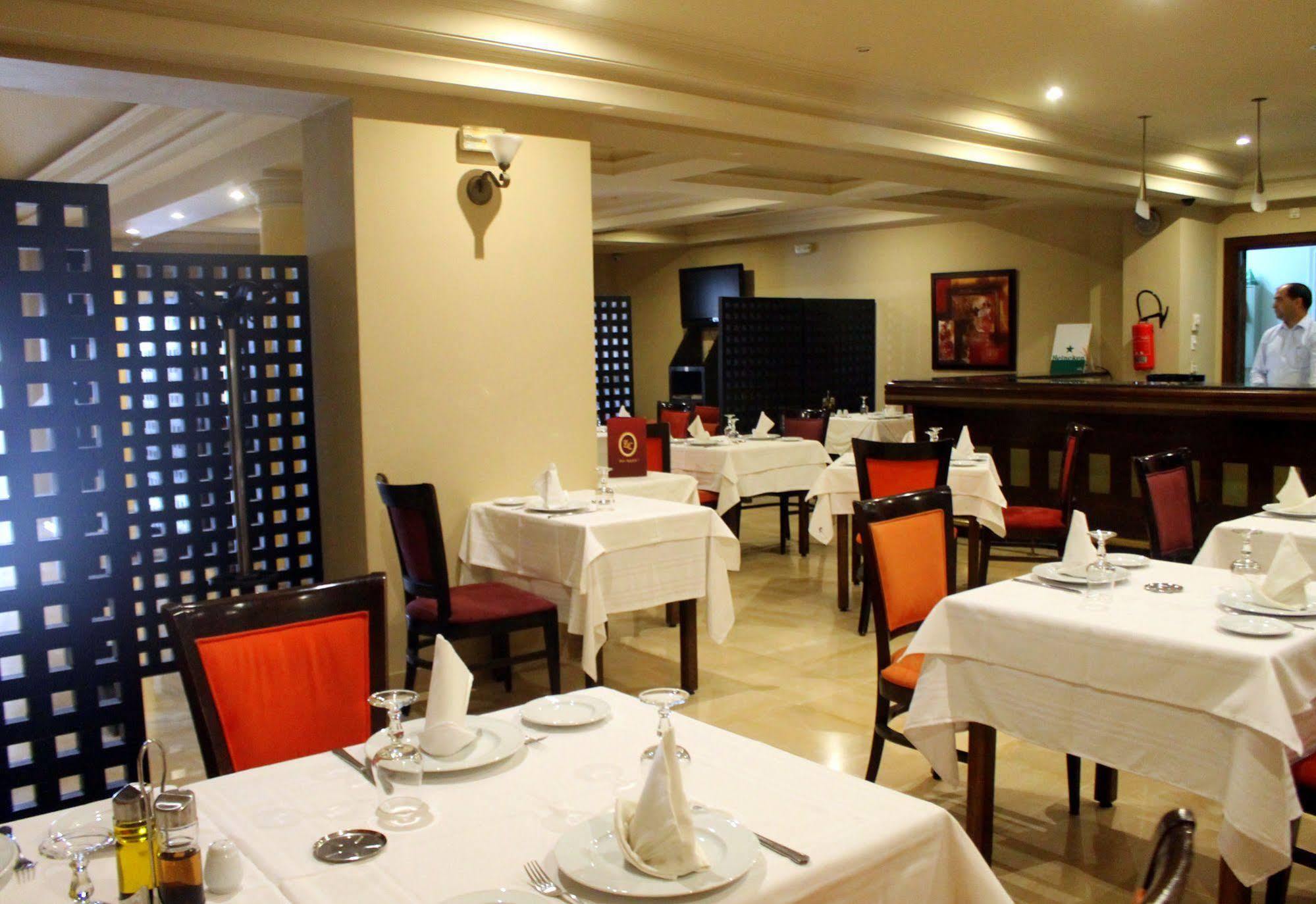 Hotel Le Consul ตูนิส ภายนอก รูปภาพ